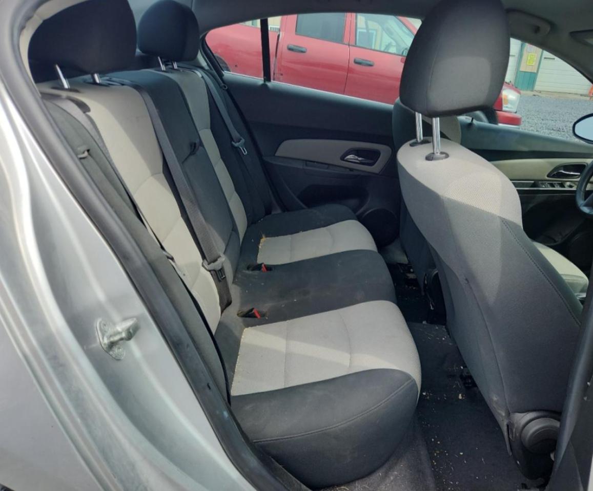 2012 Chevrolet Cruze Ls VIN: 1G1PC5SH2C7232898 Lot: 81762685