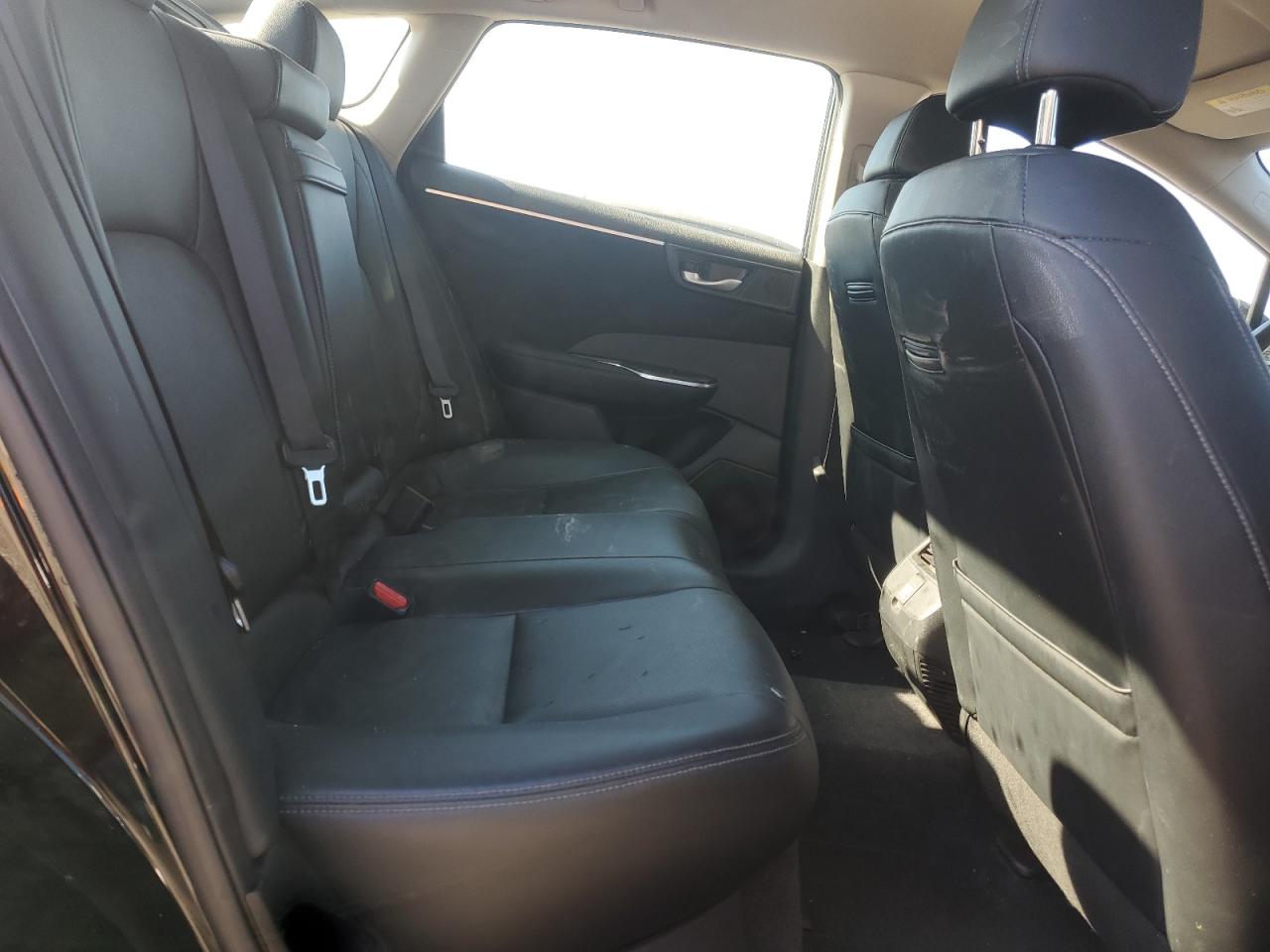 2018 Honda Clarity Touring VIN: JHMZC5F3XJC004794 Lot: 80561705