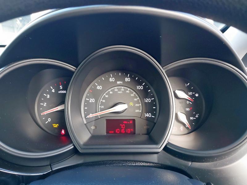 2015 KIA RIO 1