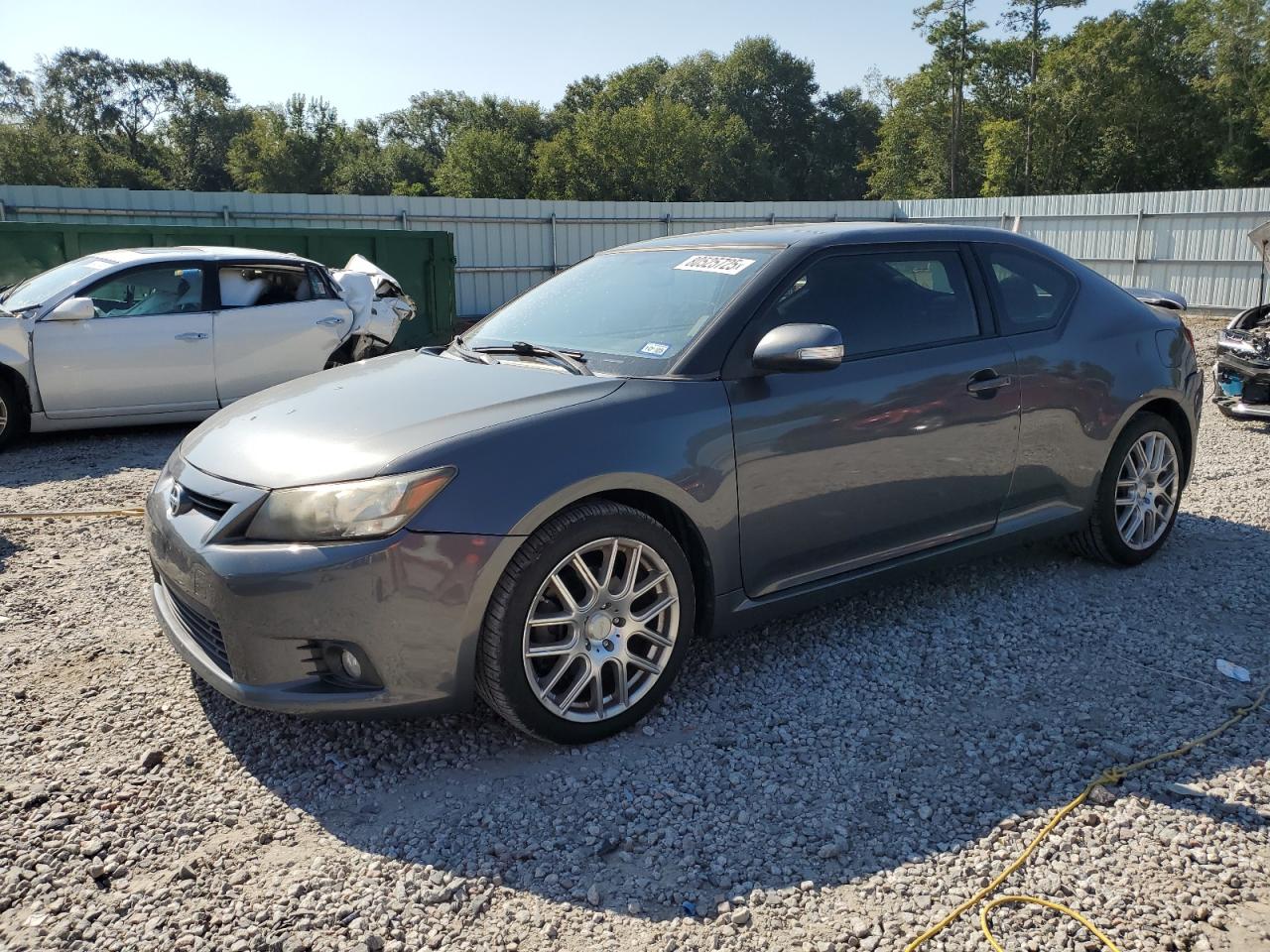 TOYOTA SCION 2013. Lot# 80525725. VIN JTKJF5C75D3057171. Photo 1