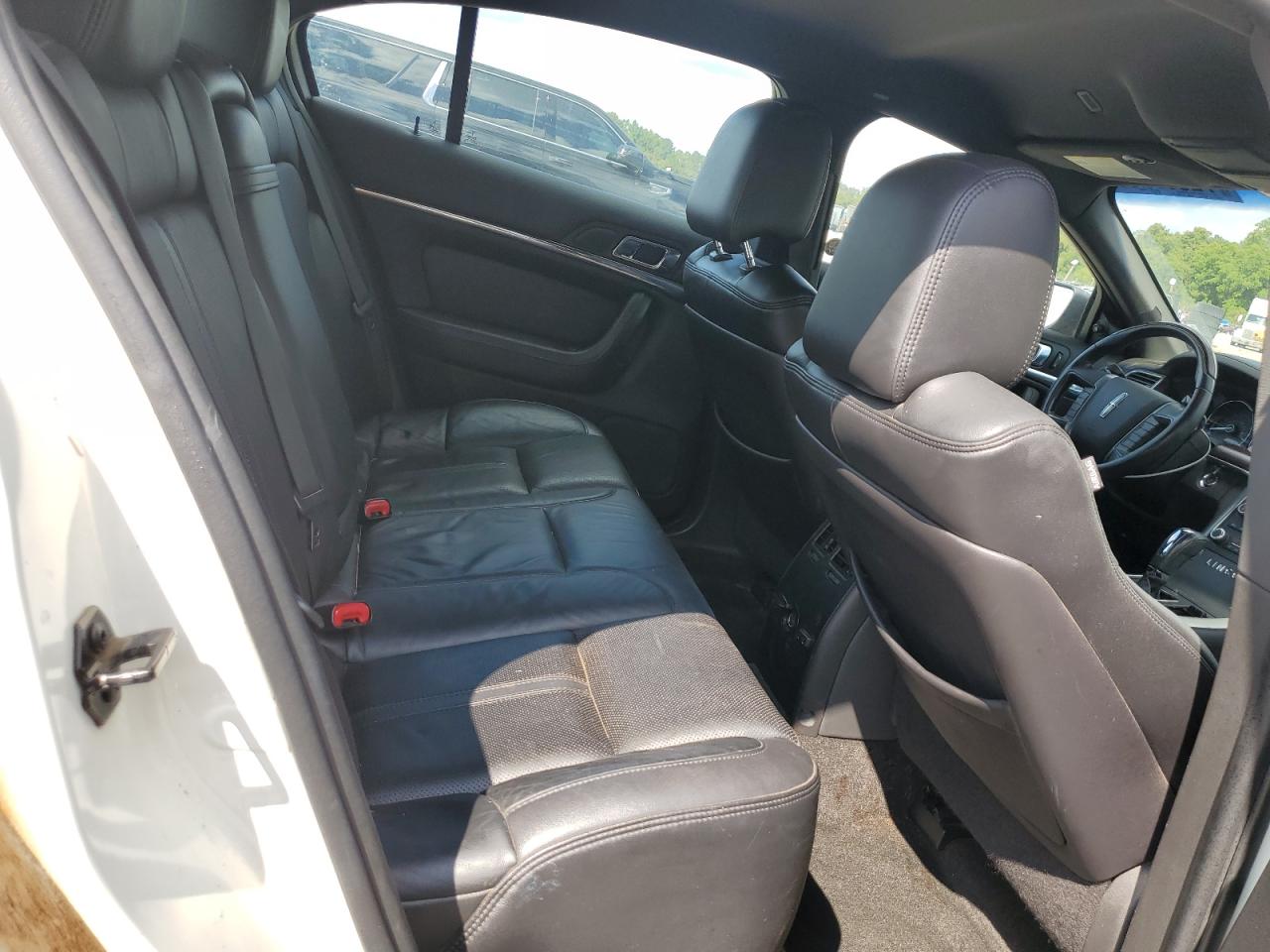 2012 Lincoln Mks VIN: 1LNHL9DR2CG802676 Lot: 72037265