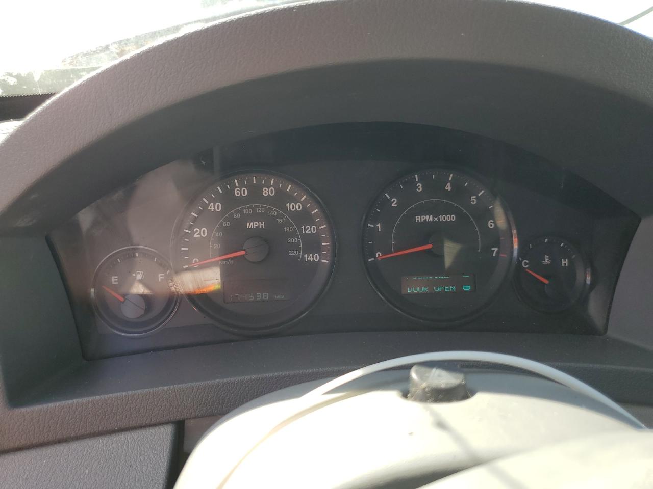 2006 Jeep Grand Cherokee Laredo VIN: 1J4GR48K56C267668 Lot: 81965415