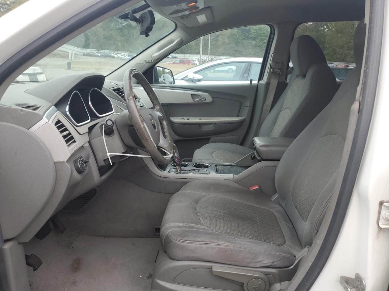 2011 Chevrolet Traverse Ls VIN: 1GNKRFED8BJ383753 Lot: 81519825