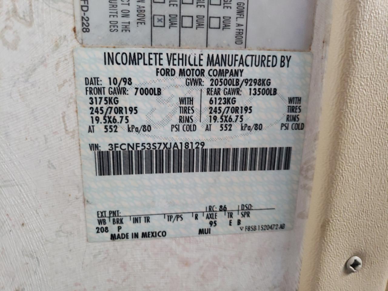 1999 Ford F550 Super Duty Stripped Chassis VIN: 3FCNF53S7XJA18129 Lot: 80464125
