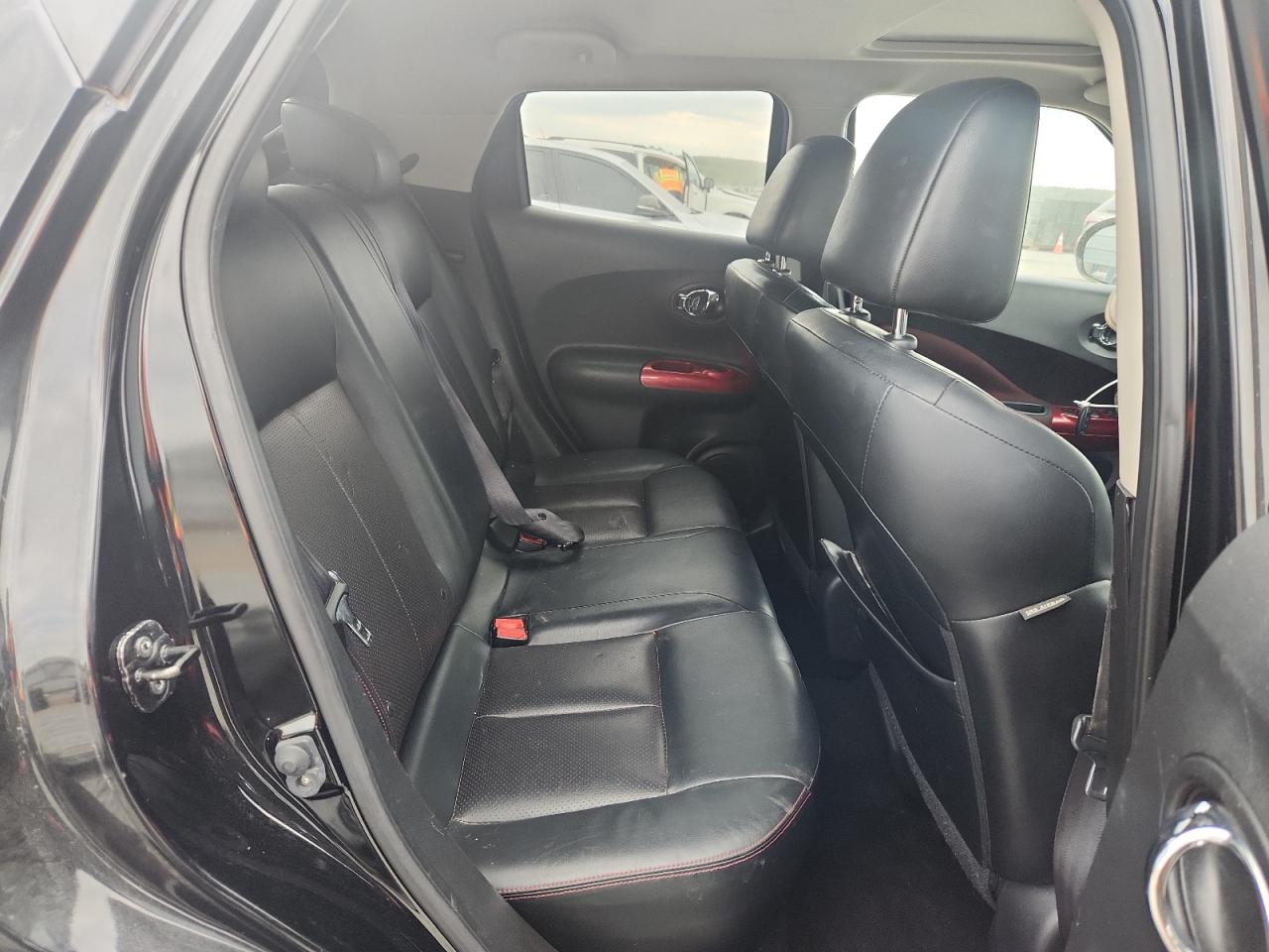 2013 Nissan Juke S VIN: JN8AF5MVXDT221815 Lot: 70898005