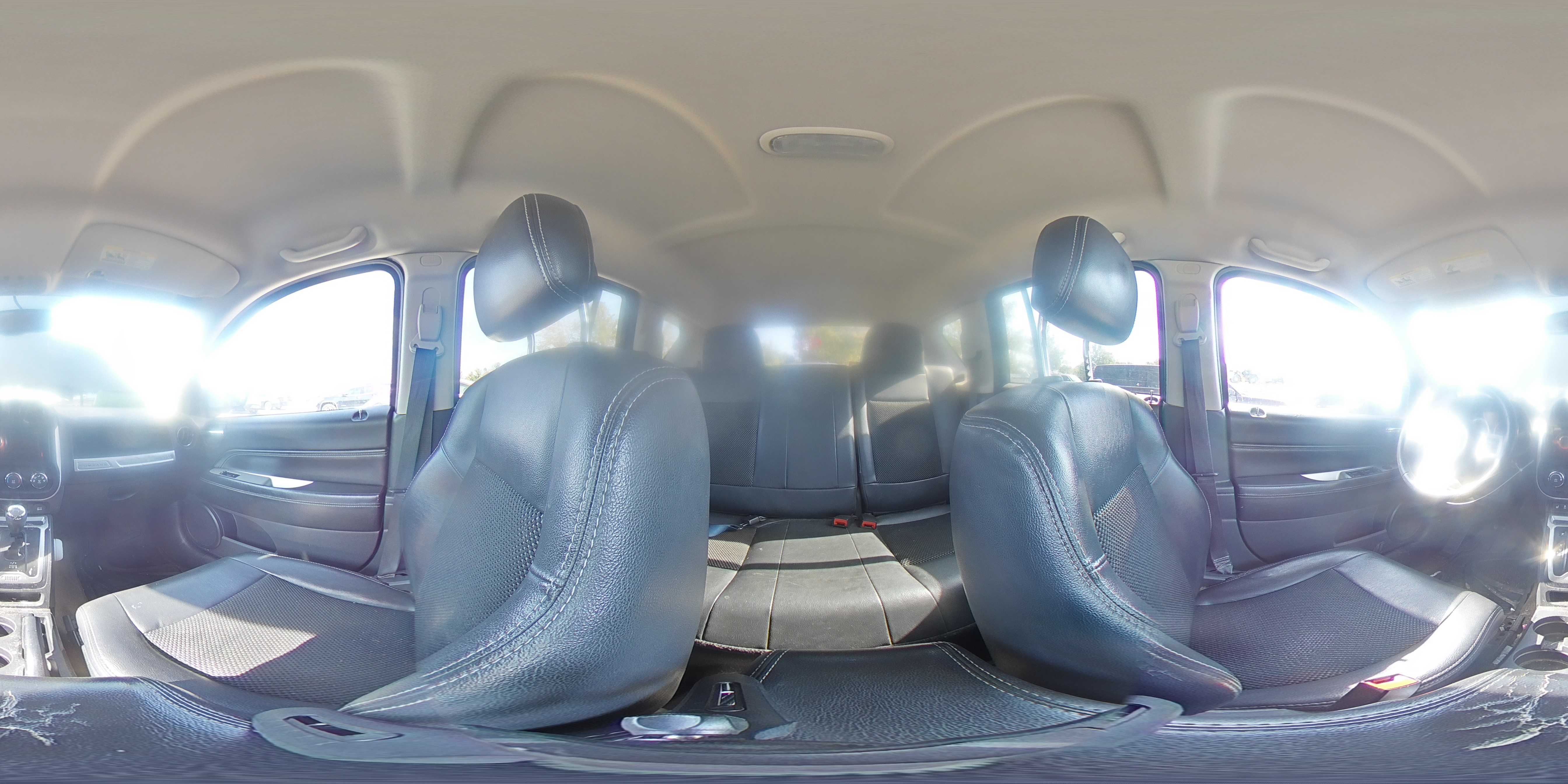 2016 Jeep Compass Latitude VIN: 1C4NJDEB1GD662984 Lot: 81797435