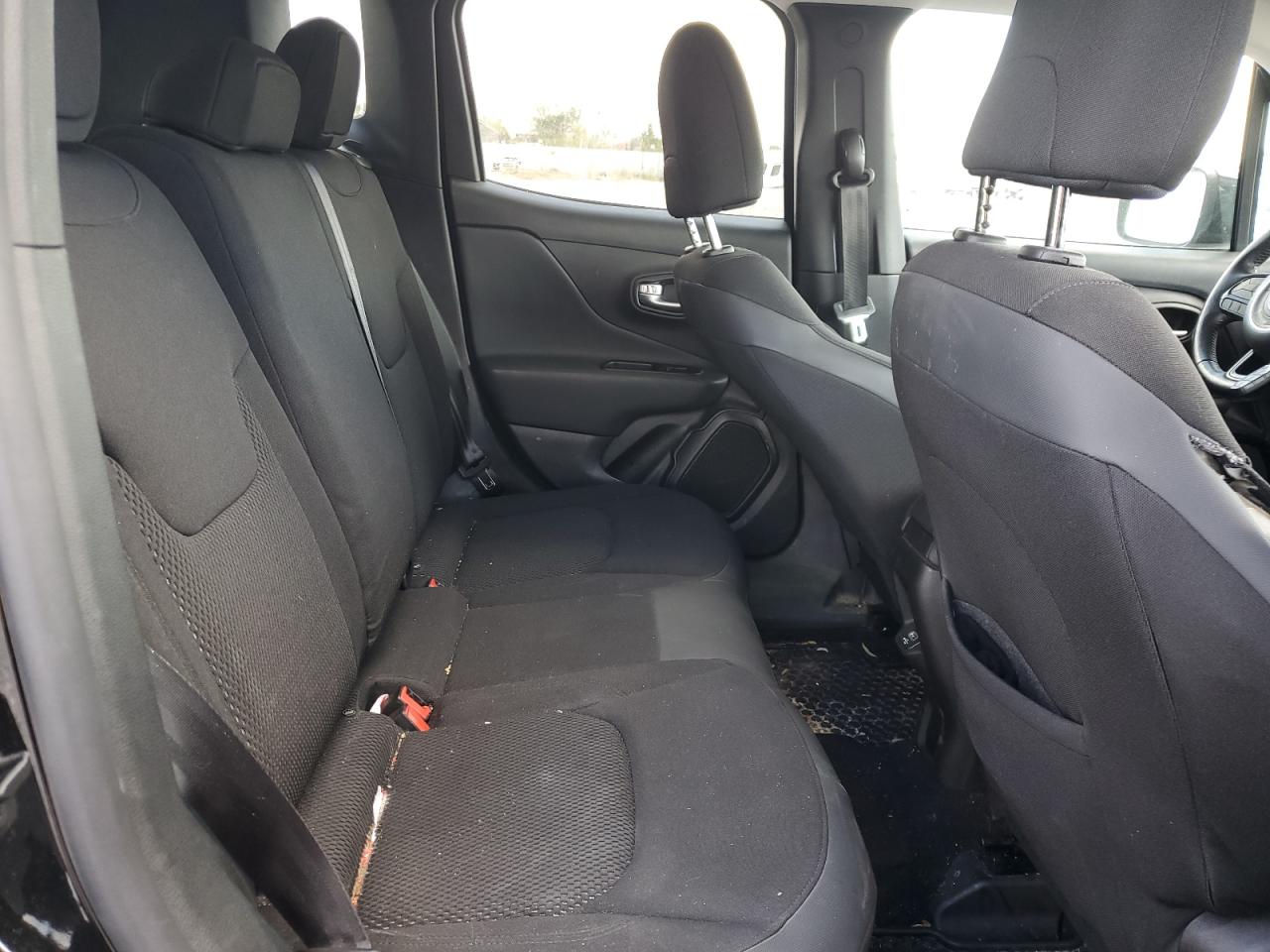 2020 Jeep Renegade Latitude VIN: ZACNJBBB0LPL62936 Lot: 81830155