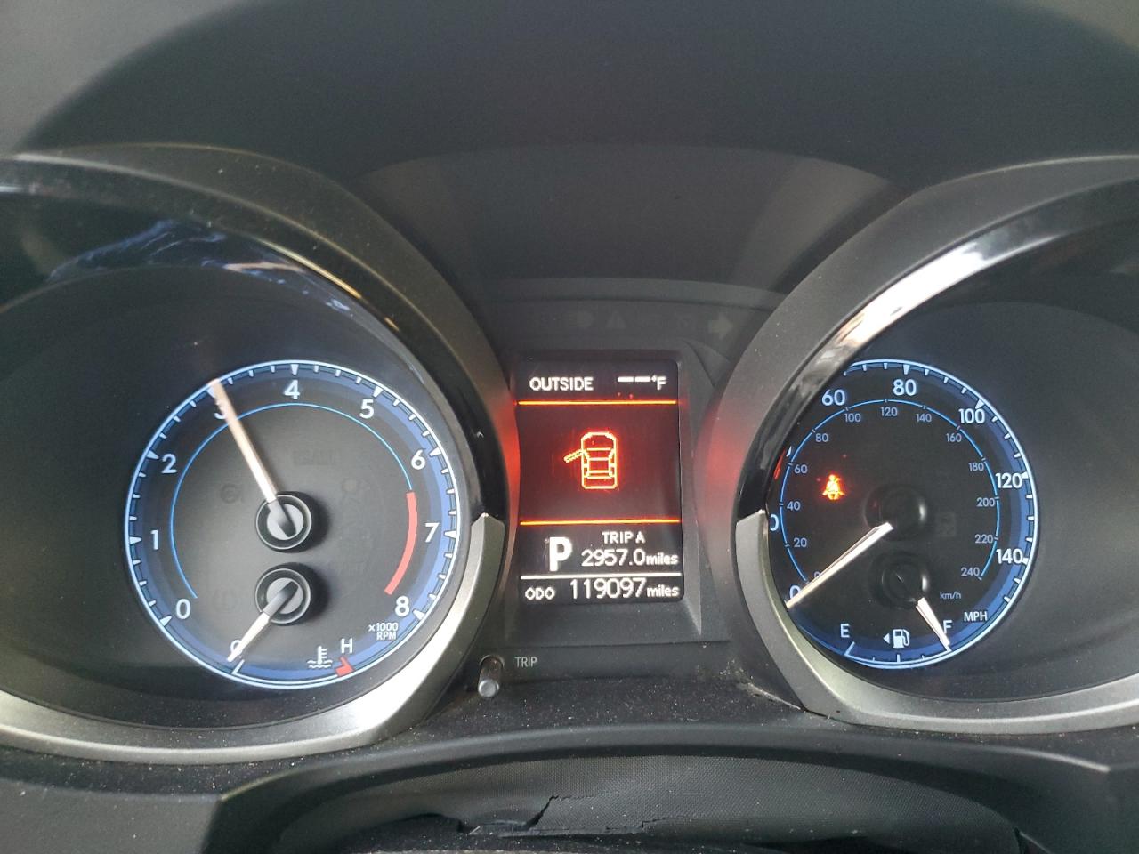 5YFBURHE8EP000245 2014 Toyota Corolla L