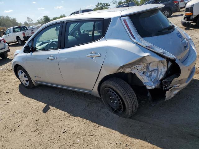  NISSAN LEAF 2015 Srebrny