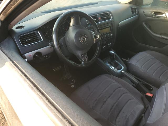 2013 VOLKSWAGEN JETTA SE  