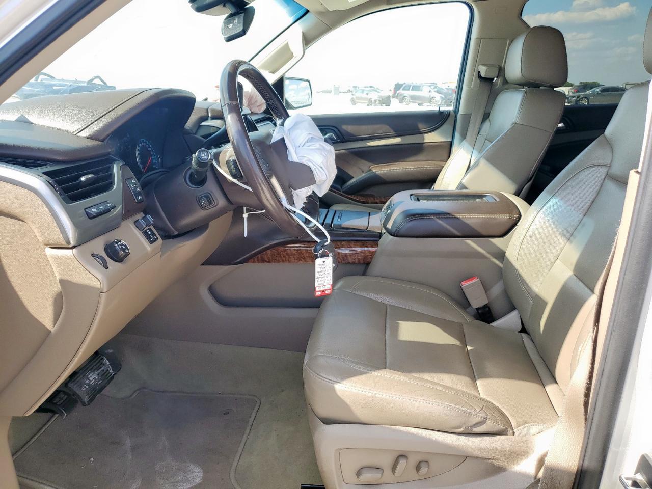 2016 Chevrolet Suburban C1500 Ltz VIN: 1GNSCJKC5GR179176 Lot: 81947135