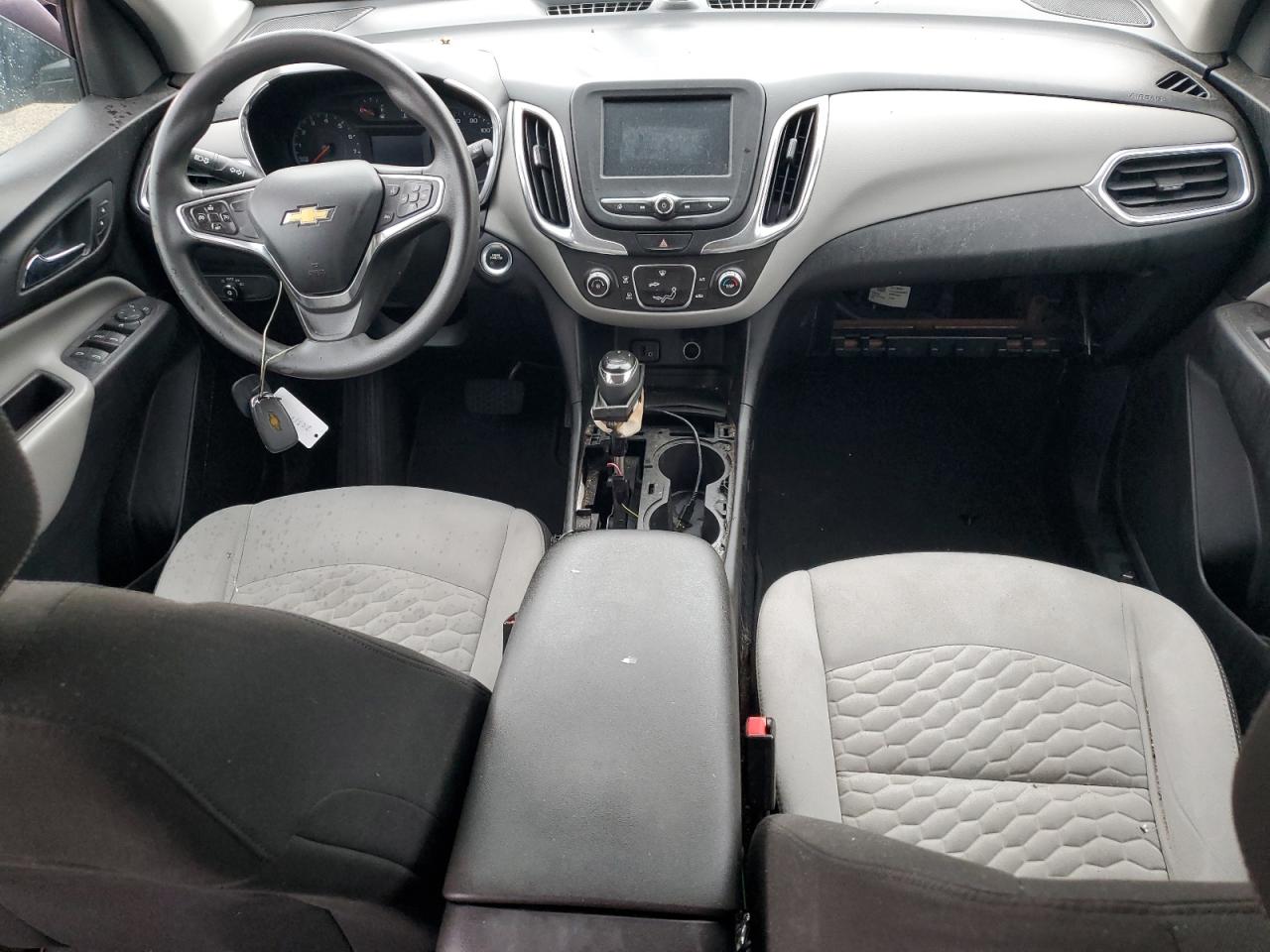 2018 Chevrolet Equinox Ls VIN: 2GNAXHEV1J6121929 Lot: 81501835