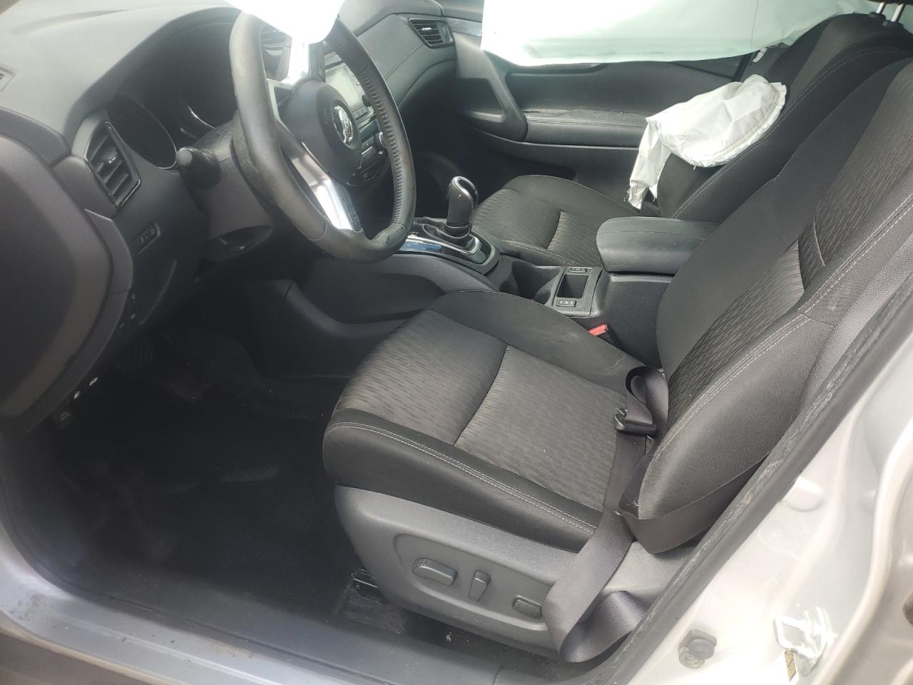 2017 Nissan Rogue S VIN: KNMAT2MT8HP527377 Lot: 84623035