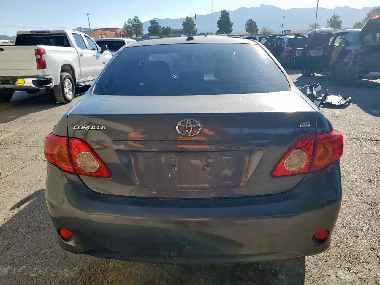 2009 Toyota Corolla Base VIN: JTDBL40E89J033340 Lot: 83985935