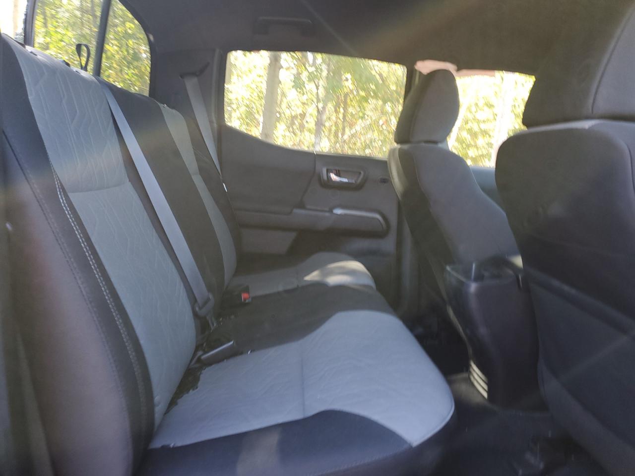 2022 Toyota Tacoma Double Cab VIN: 3TYDZ5BN0NT008587 Lot: 81228125