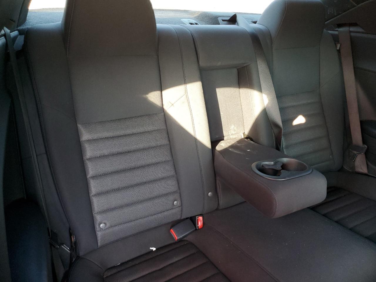 2010 Dodge Challenger Se VIN: 2B3CJ4DV8AH261107 Lot: 80308085