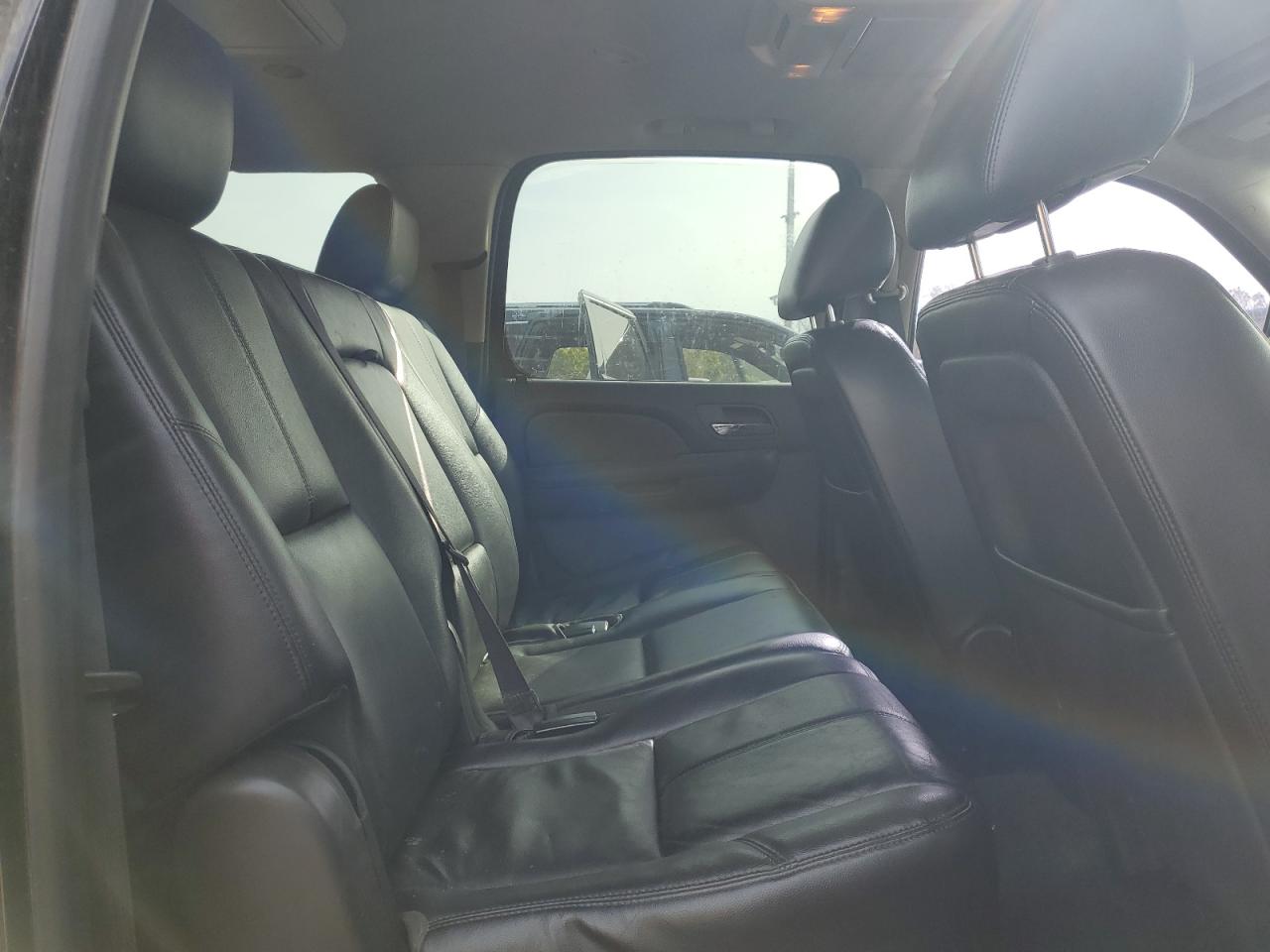 2013 Chevrolet Suburban K1500 Lt VIN: 1GNSKJE73DR134704 Lot: 84741745