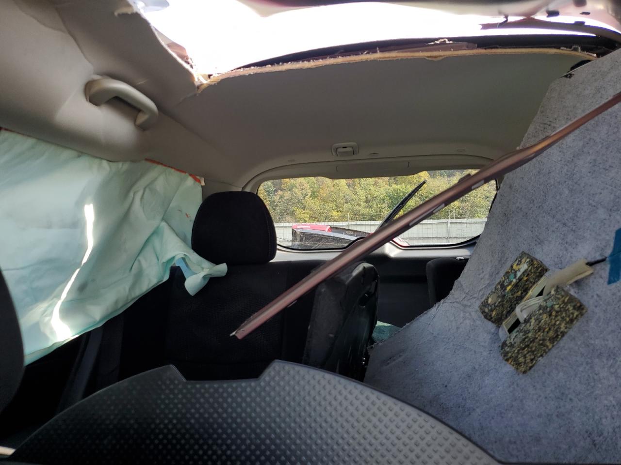 2016 Nissan Rogue S VIN: JN8AT2MV2GW153813 Lot: 81433895