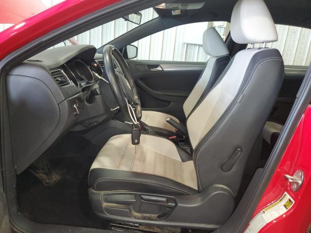  VOLKSWAGEN JETTA 2016 Красный
