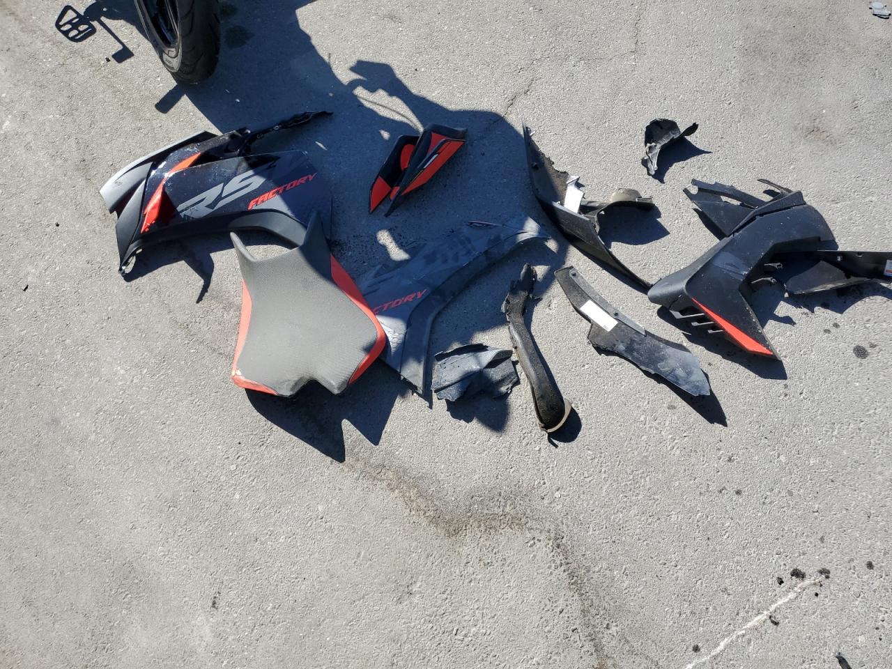 2026 Aprilia Rsv4 1100 Factory VIN: ZD4XPUB01TS000004 Lot: 80130565