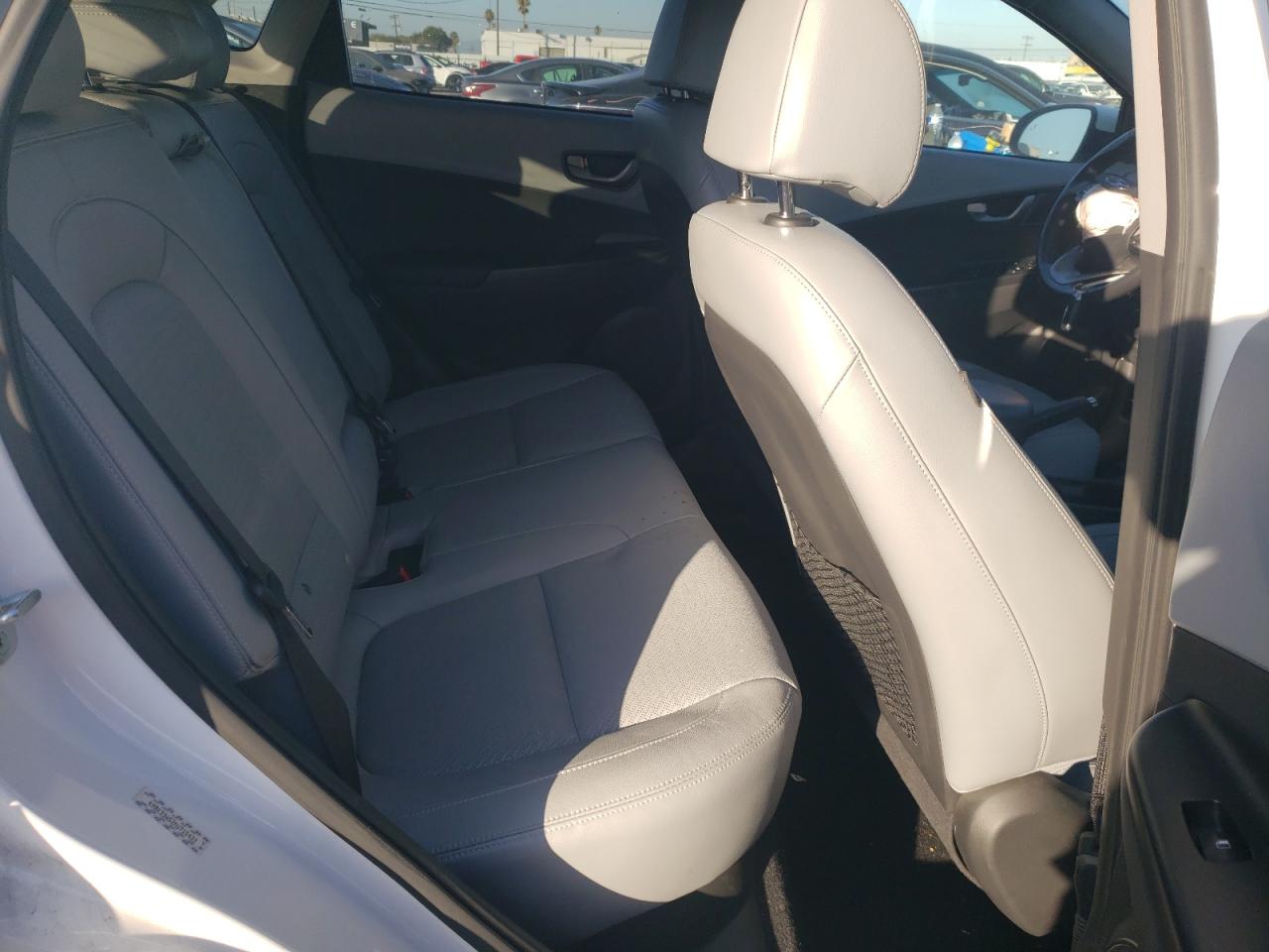 2021 Hyundai Kona Limited VIN: KM8K33A52MU715433 Lot: 71537115