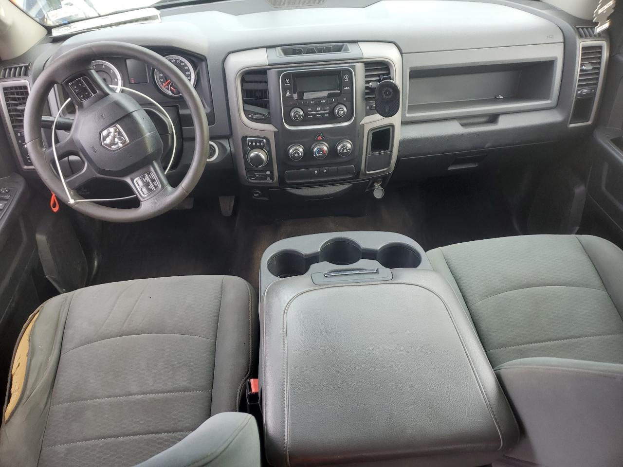 2015 Ram 1500 St VIN: 1C6RR7KG9FS618132 Lot: 81846145