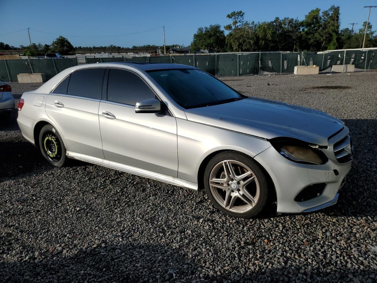 2014 Mercedes-Benz E 350 VIN: WDDHF5KB1EA890738 Lot: 83830735