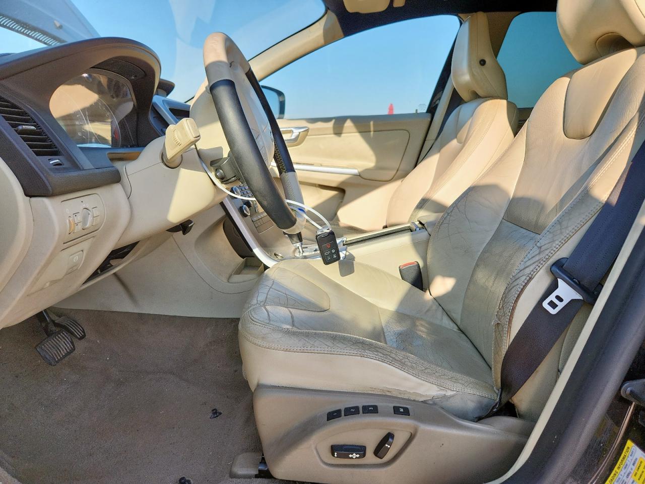2010 Volvo Xc60 3.2 VIN: YV4982DL9A2086329 Lot: 80339115