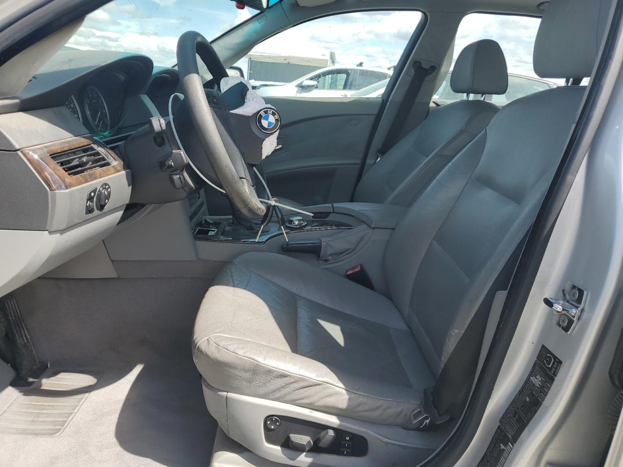 Фото: WBANA73574B805228