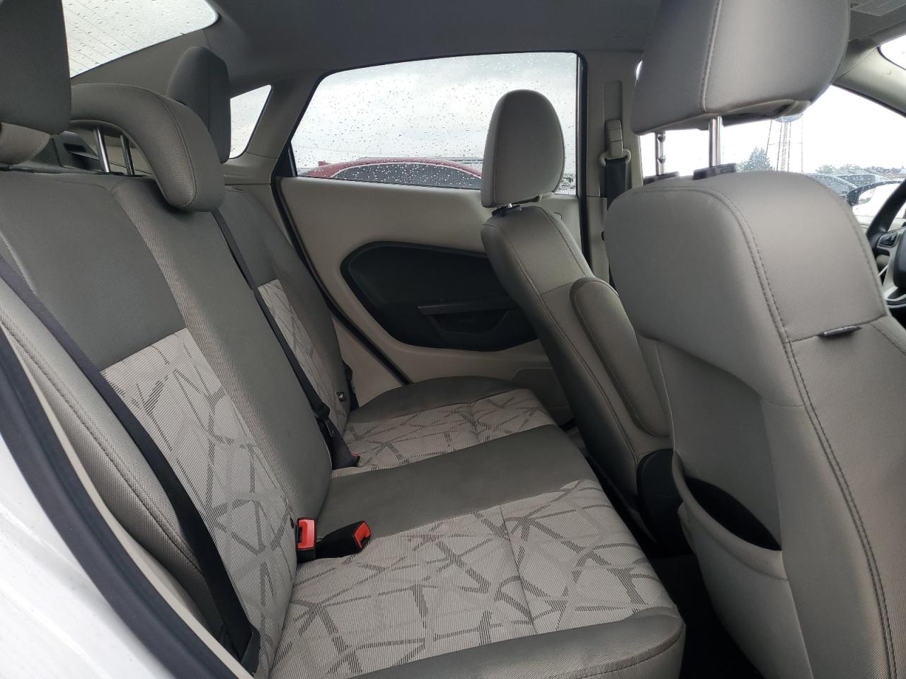 2013 Ford Fiesta Se VIN: 3FADP4BJ8DM165121 Lot: 71453495