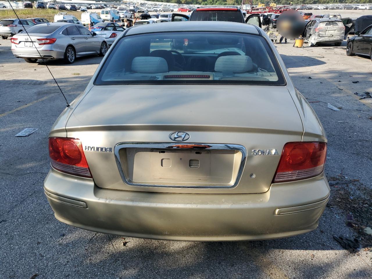 2002 Hyundai Sonata Gl VIN: KMHWF25S42A672134 Lot: 81258535