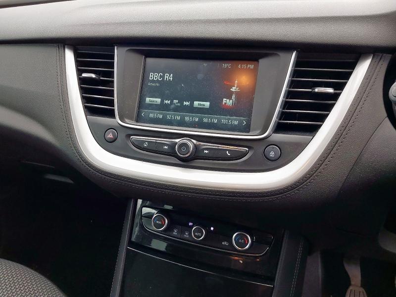 2018 VAUXHALL GRANDLAND X SE TURBO S/S 1.2 TURBO SE 5DR