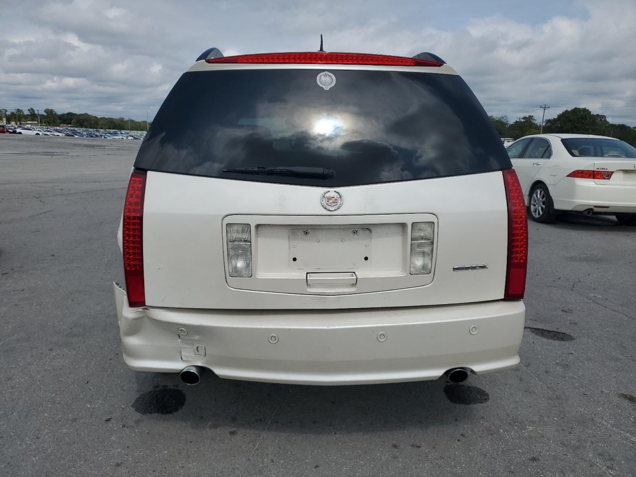 2008 Cadillac Srx VIN: 1GYEE637880188677 Lot: 81292885