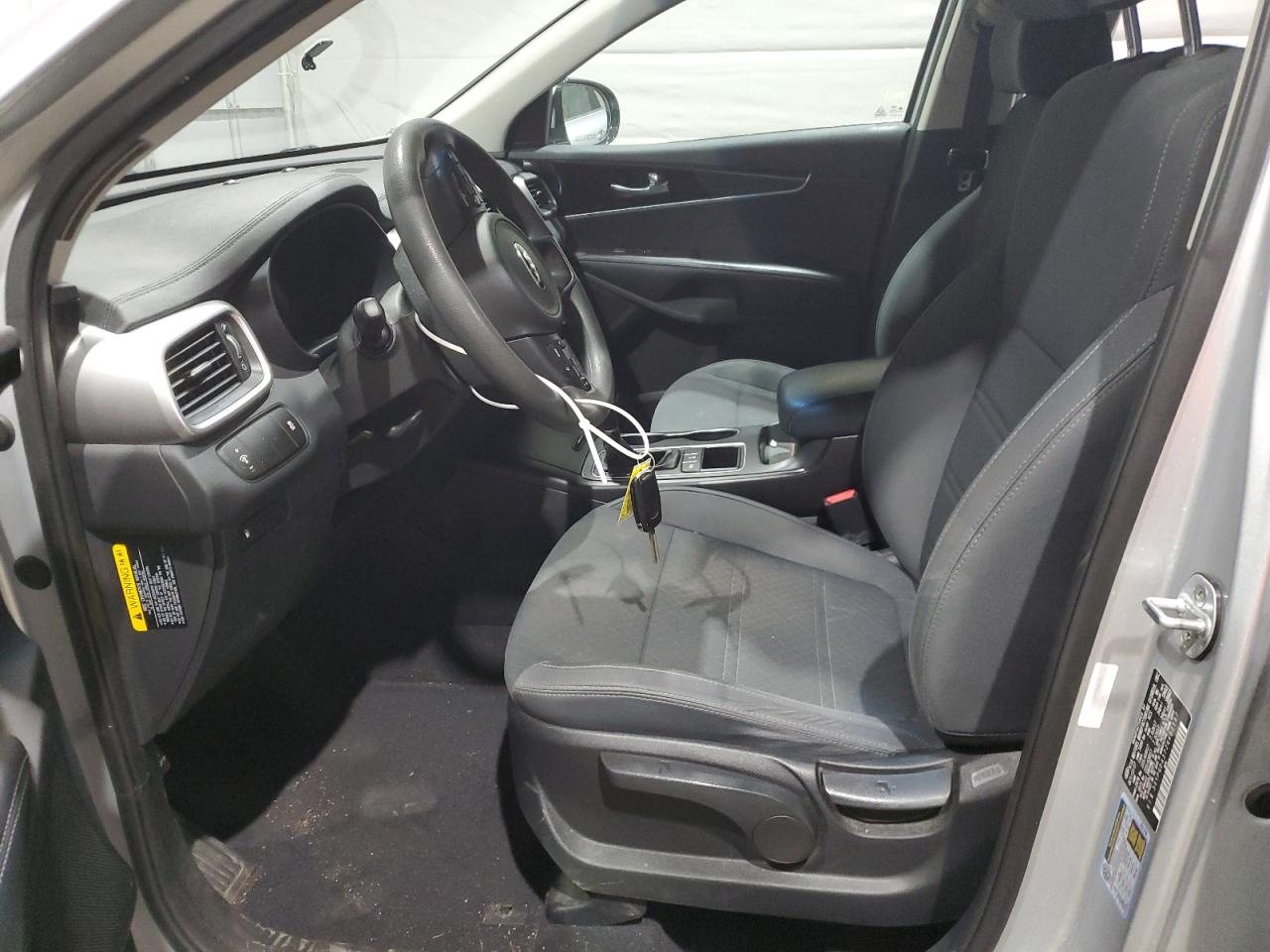 2018 Kia Sorento Lx VIN: 5XYPGDA37JG402197 Lot: 80813675