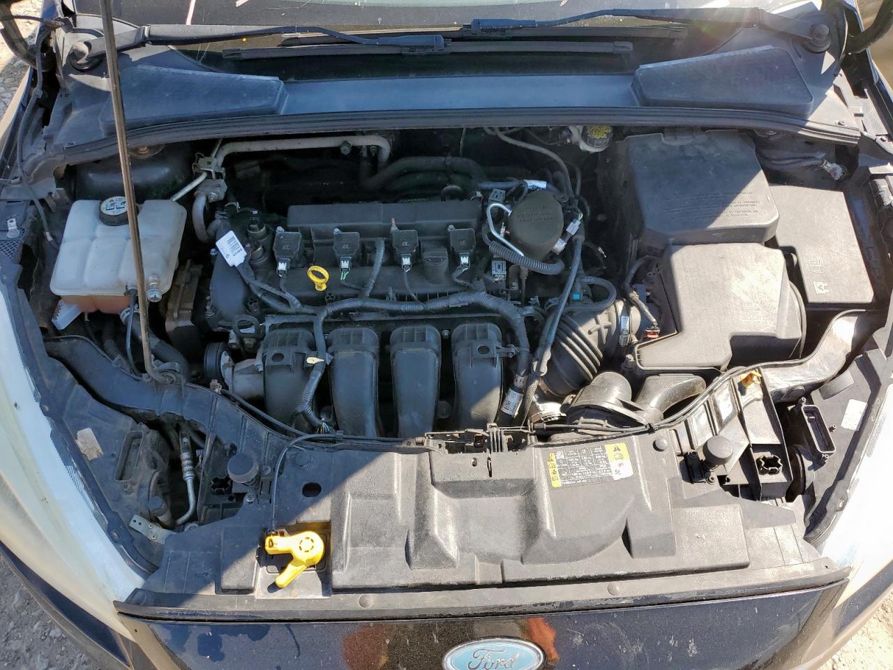 2016 Ford Focus S VIN: 1FADP3E24GL252826 Lot: 84360135