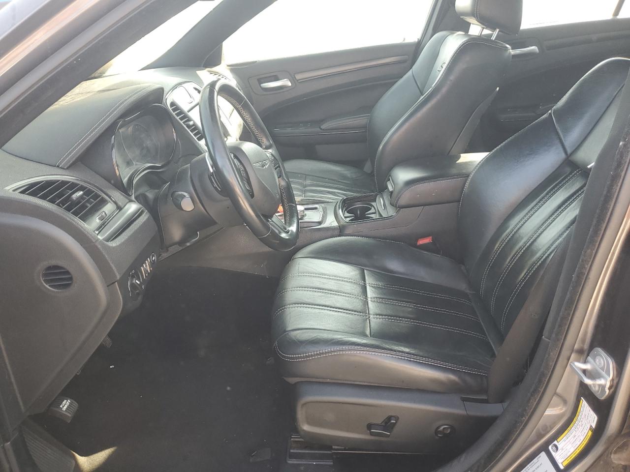 2015 Chrysler 300 S VIN: 2C3CCAGG0FH842455 Lot: 81195015