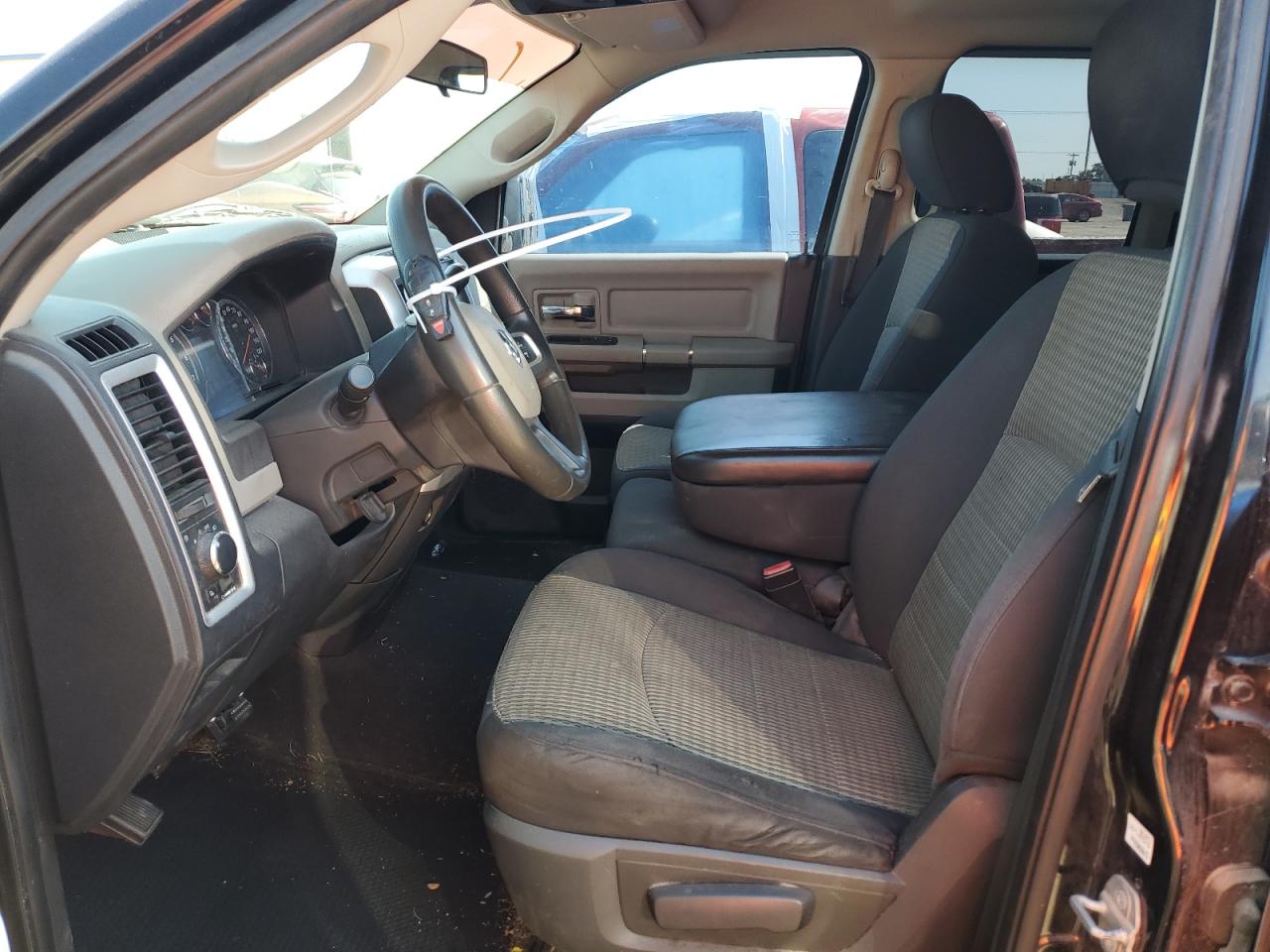 2010 Dodge Ram 1500 VIN: 1D7RV1GP5AS163479 Lot: 69411005