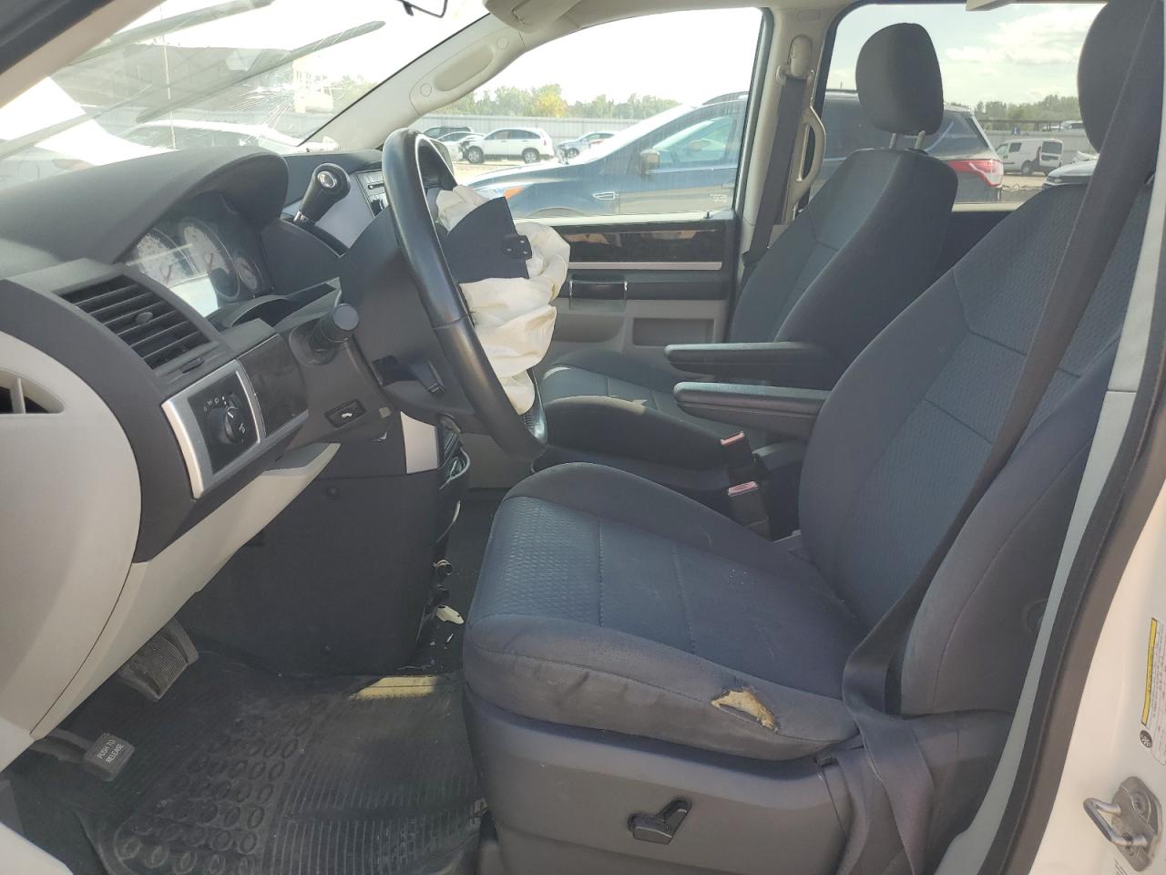 2010 Dodge Grand Caravan Sxt VIN: 2D4RN5D10AR106712 Lot: 81145495