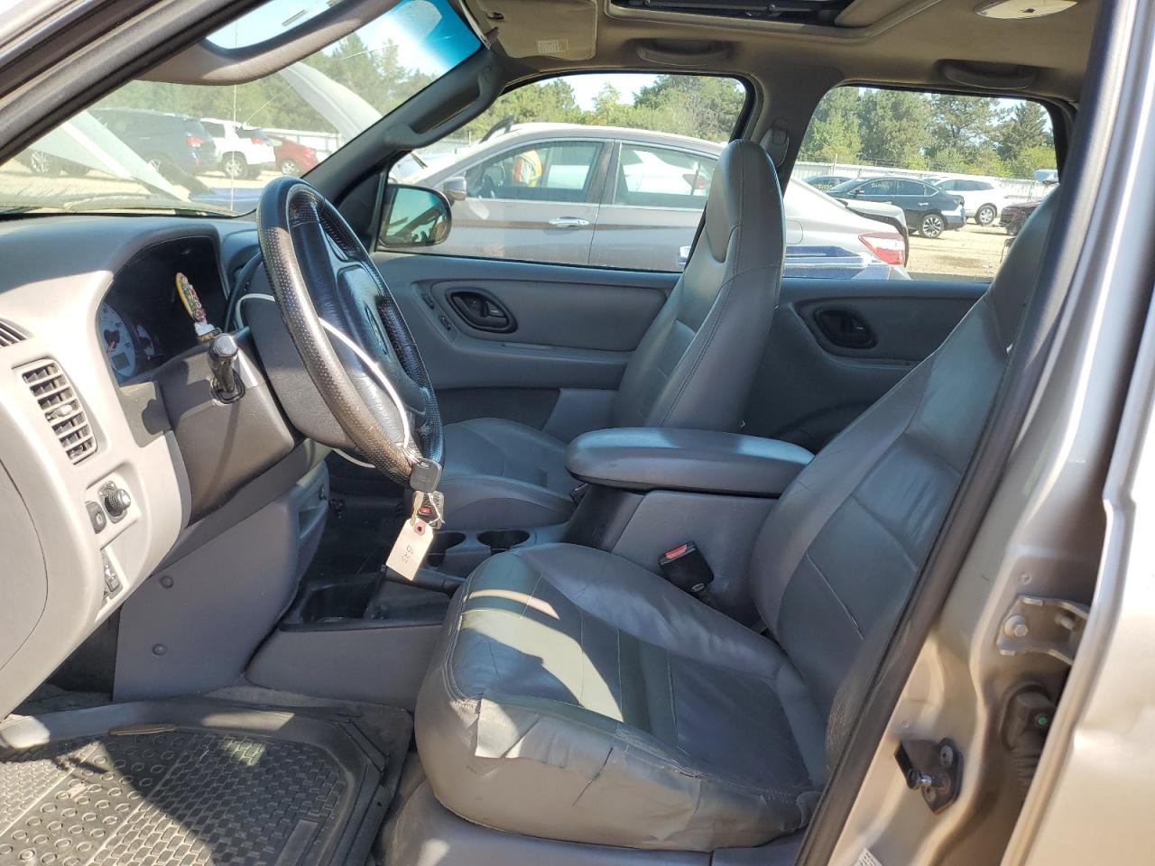 2001 Ford Escape Xlt VIN: 1FMCU04121KB60354 Lot: 81235415