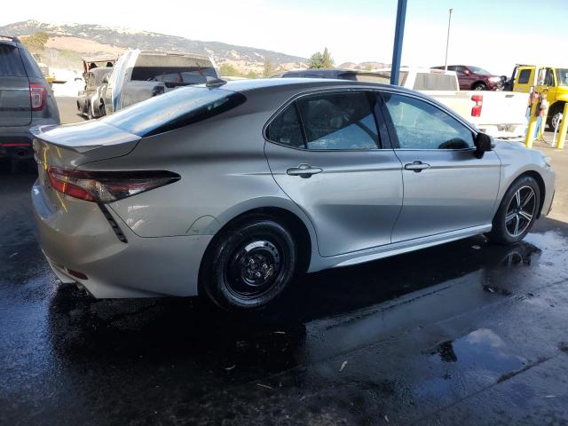  TOYOTA CAMRY 2024 Серебристый