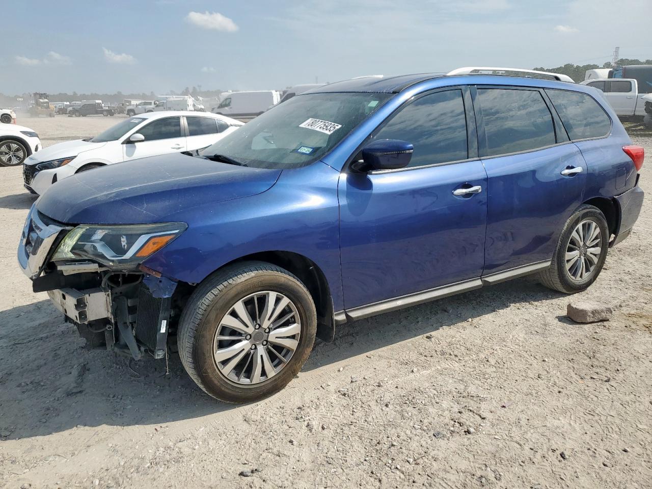 2019 Nissan Pathfinder S