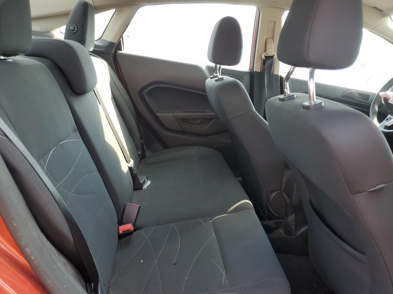 2019 Ford Fiesta Se VIN: 3FADP4BJ2KM142169 Lot: 81203245