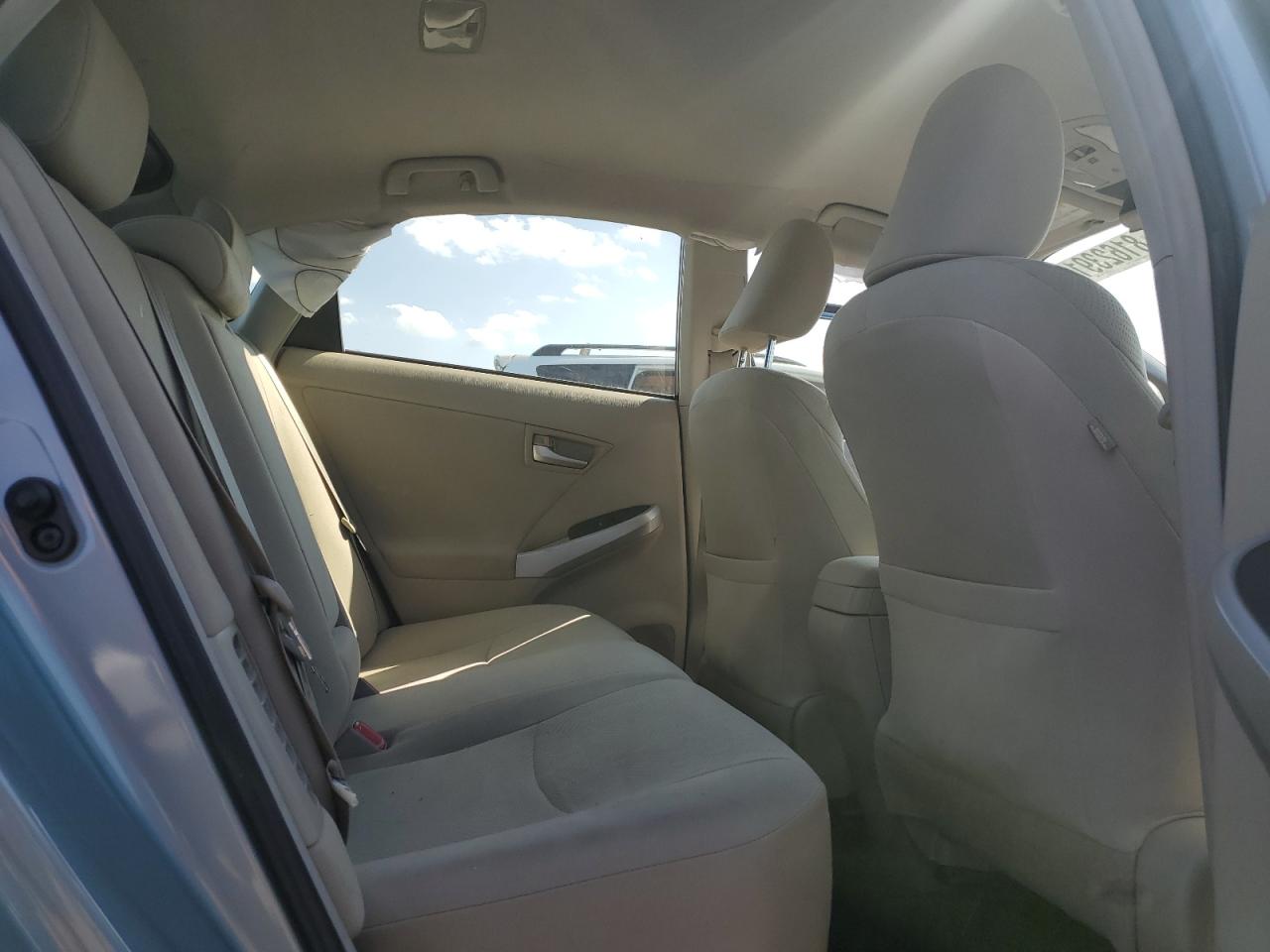 2014 Toyota Prius VIN: JTDKN3DU9E1739832 Lot: 81623915