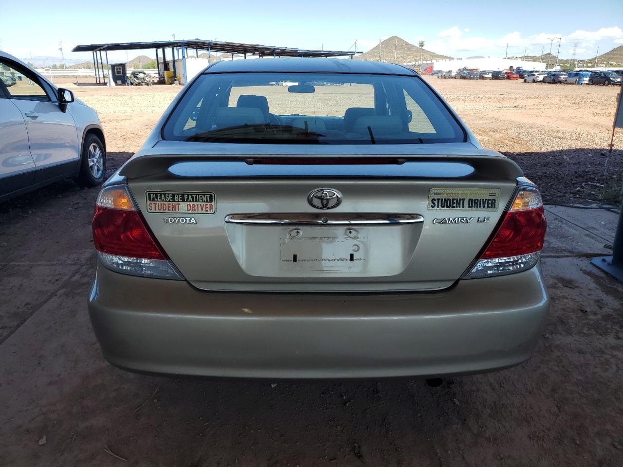 2005 Toyota Camry Le VIN: 4T1BE32K85U505998 Lot: 84259125