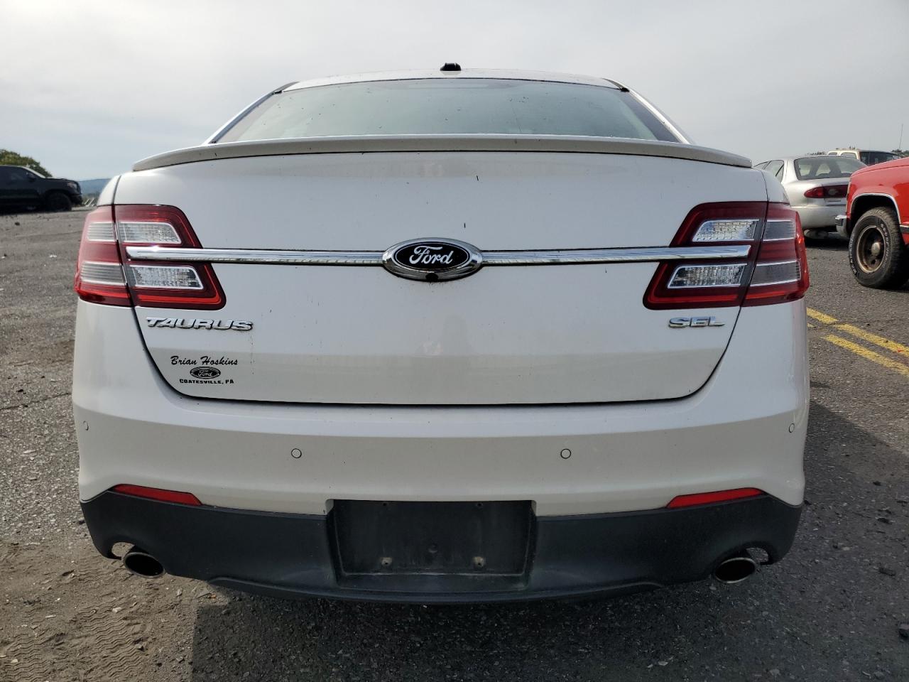 2013 Ford Taurus Sel VIN: 1FAHP2E83DG135596 Lot: 84837205