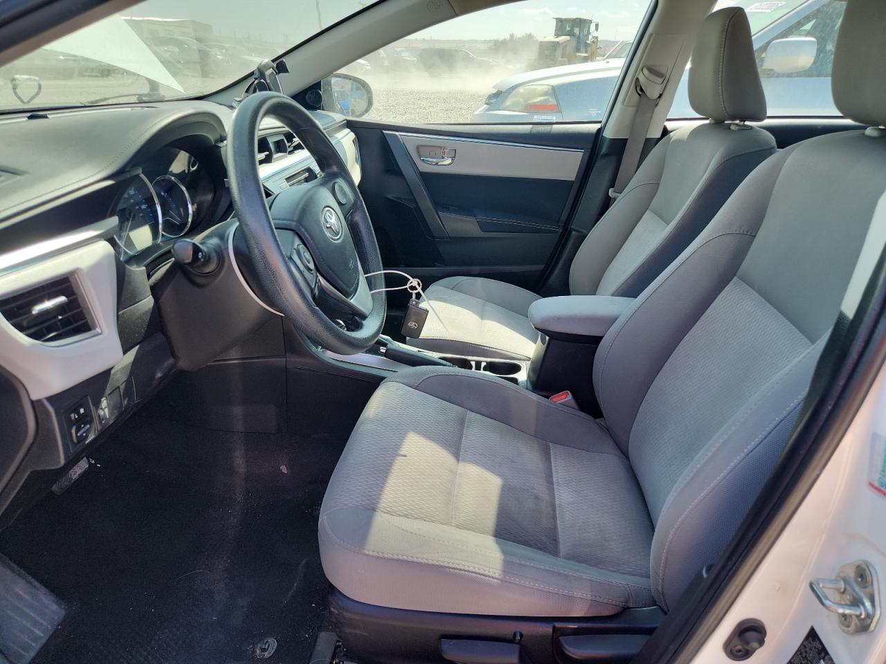 2015 Toyota Corolla L VIN: 2T1BURHE2FC393368 Lot: 81201965