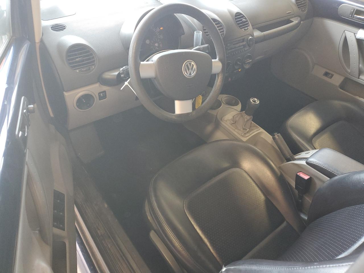 2003 Volkswagen New Beetle Gls VIN: 3VWCK21Y03M309862 Lot: 72050685