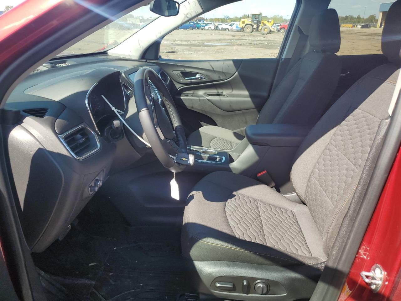 2019 Chevrolet Equinox Lt VIN: 3GNAXJEV1KS647858 Lot: 81779605