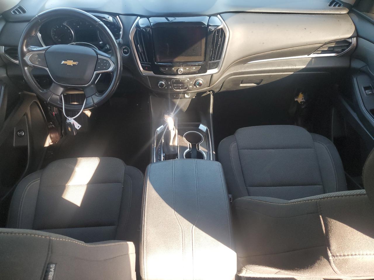 2020 Chevrolet Traverse Lt VIN: 1GNERGKW8LJ196054 Lot: 84007255