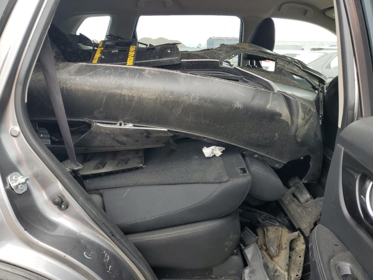 2017 Nissan Rogue S VIN: KNMAT2MT3HP587230 Lot: 81318225